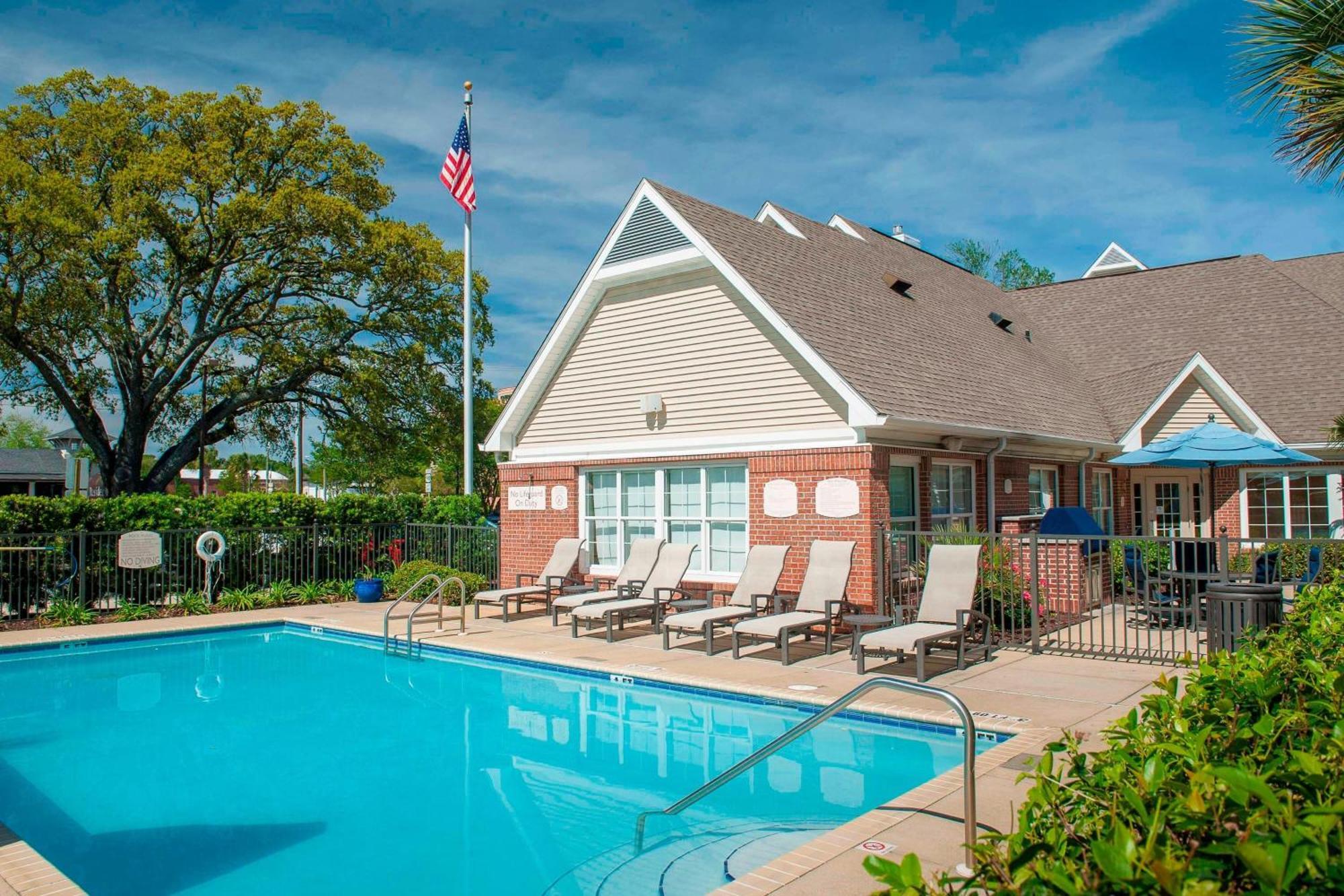 Residence Inn By Marriott Pensacola Downtown Buitenkant foto